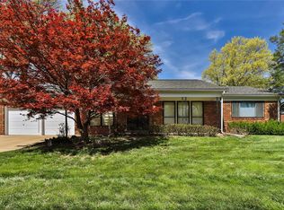 12537 Larkwood Dr, Saint Louis, MO