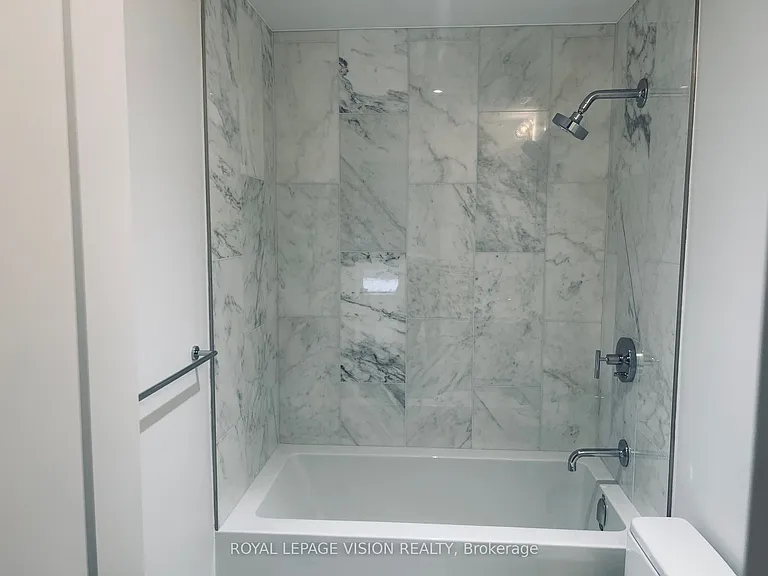 505 Glencairn Ave #211 — Photo 17