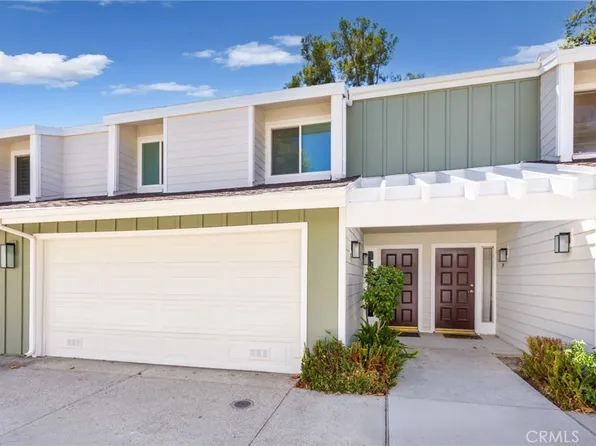 18231 Andrea Cir N Unit 2, Northridge, CA 91325