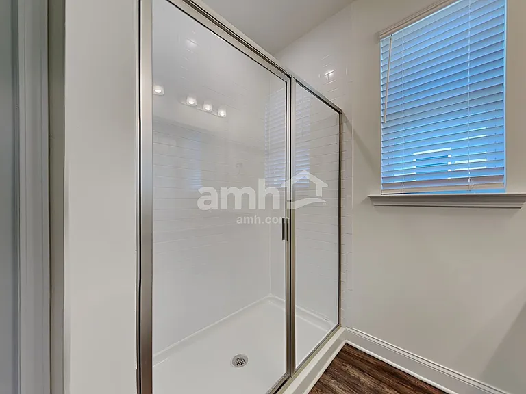 7056 Creeksong Dr — Photo 16
