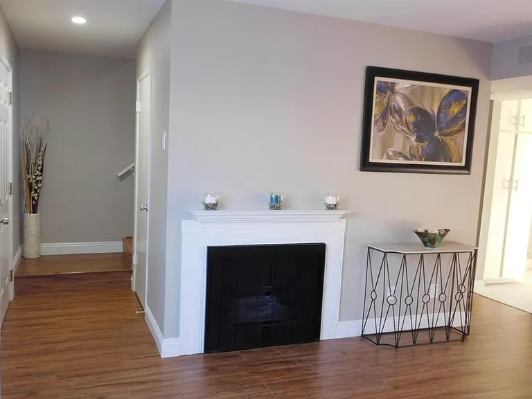 2509 W Redondo Beach Blvd #25 — Photo 4