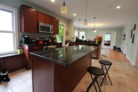 152 Washburn Avenue — Photo 8