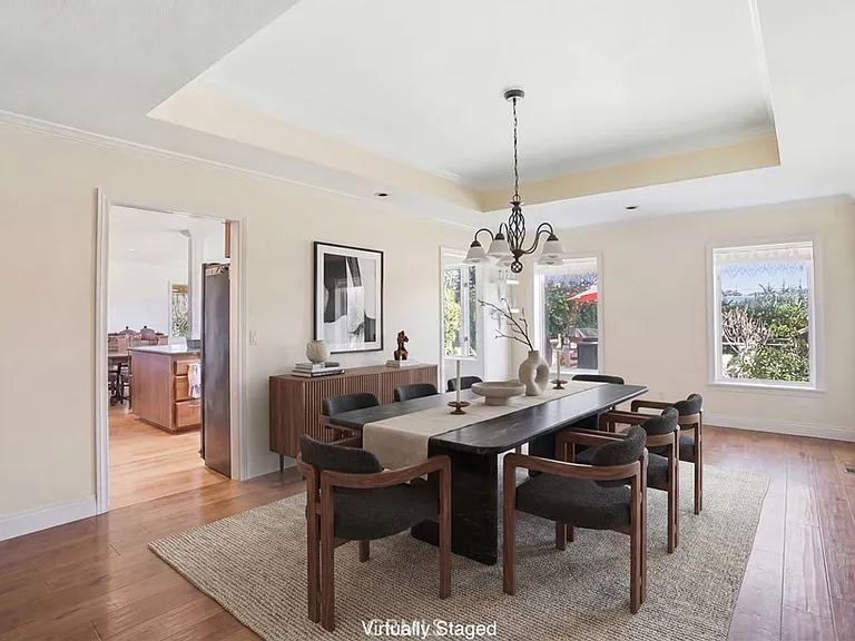 2611 Janin Way — Photo 7