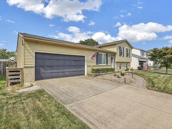 3rd image of 2334 Park Ridge Dr