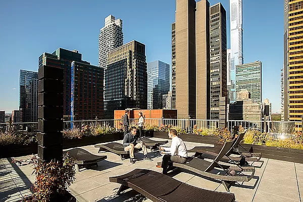 Rented by Manhattan Management Group | media 47