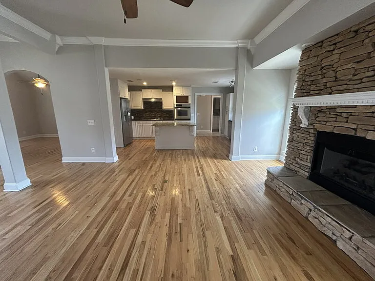 4335 Georgia St — Photo 9