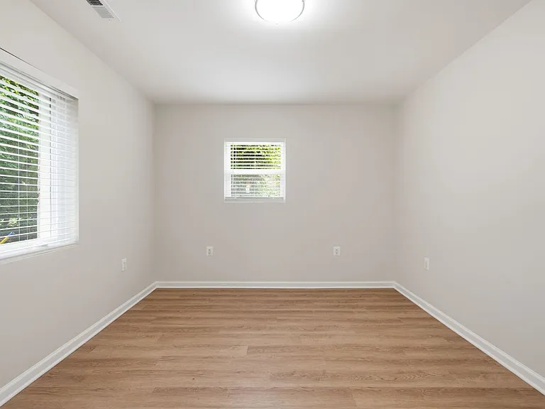 18 Grandin Cir — Photo 12