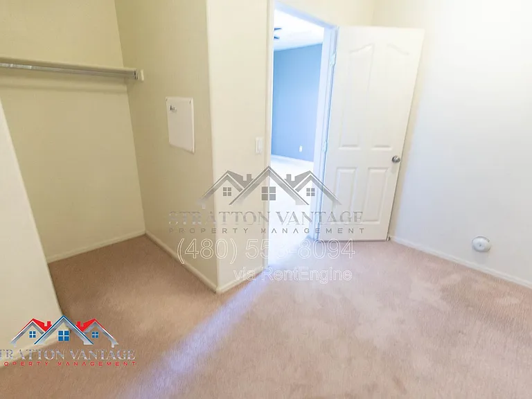 935 W Wendy Way — Photo 31