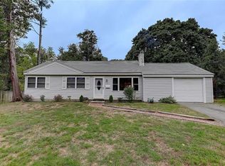 7 Rosedale Ave, Barrington, RI 02806