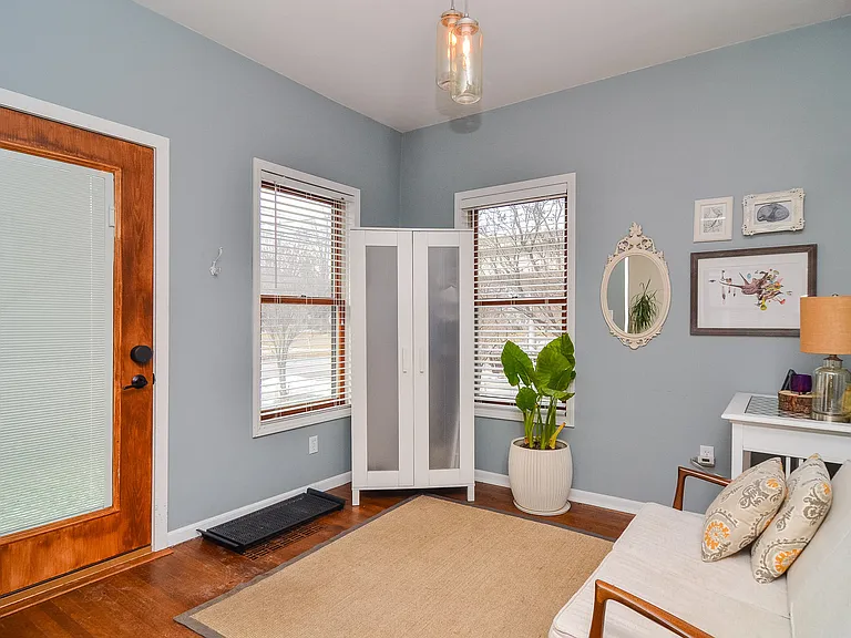 140 Fuller Ave SE — Photo 12