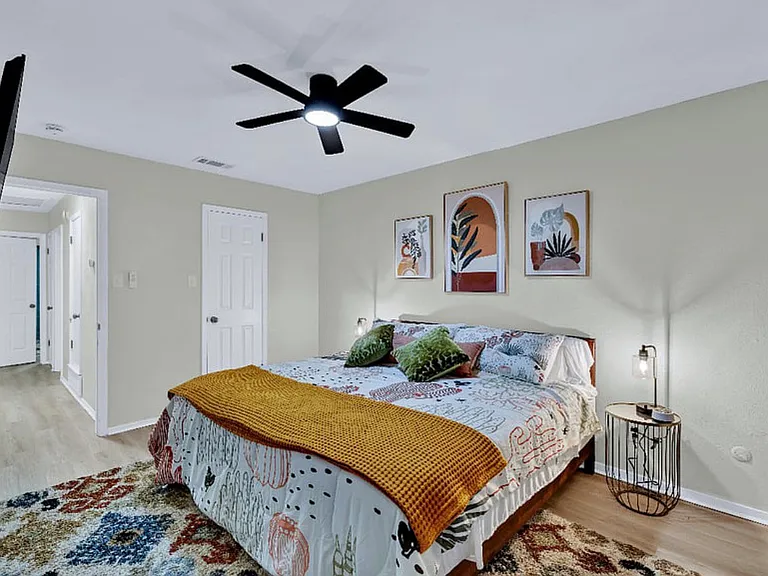 1009 W Sanford St #B — Photo 7