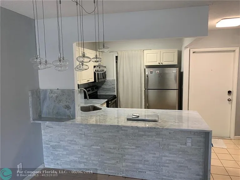 430 SE 2nd Ave #3E — Photo 20