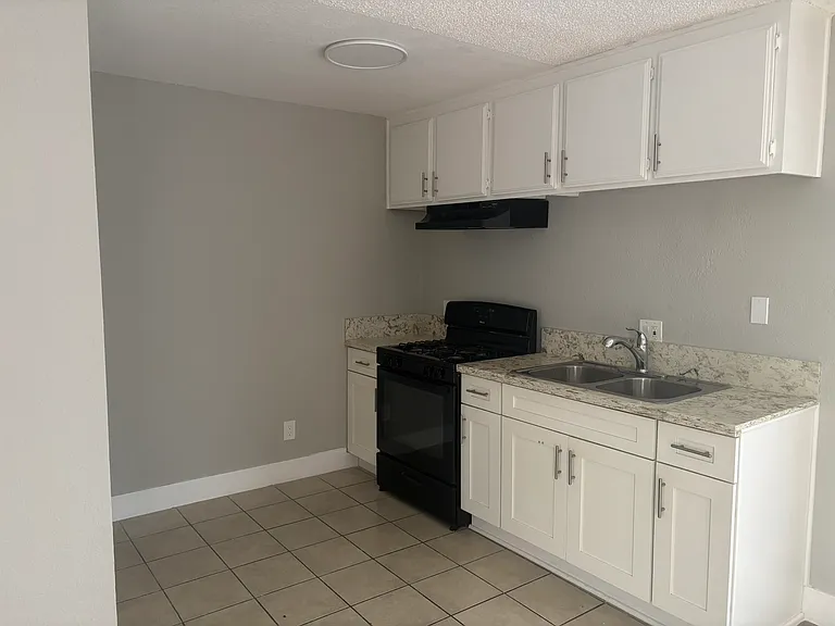 1644 W 257th St #6 — Photo 3