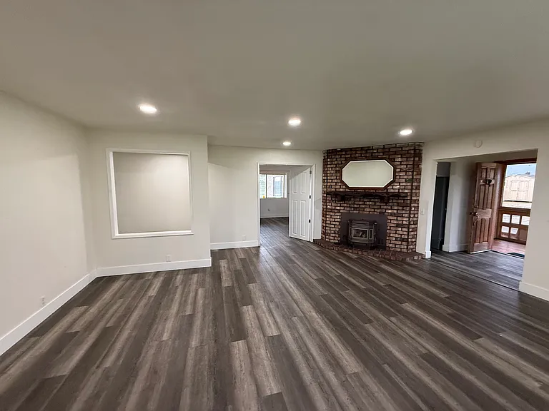 9555 Baseline Rd — Photo 3