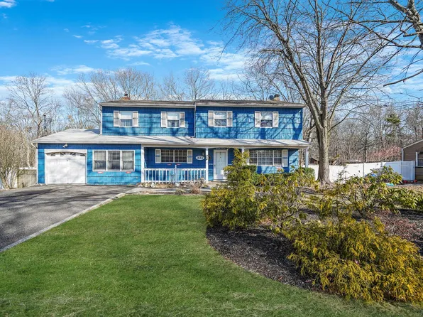 337 Jamaica Avenue, Medford, NY 11763
