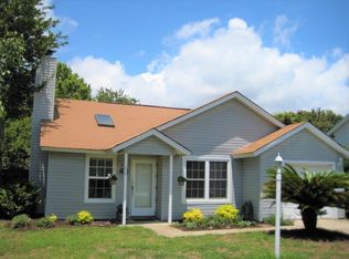 2040 Pinecone Ct, Mount Pleasant, SC 29466