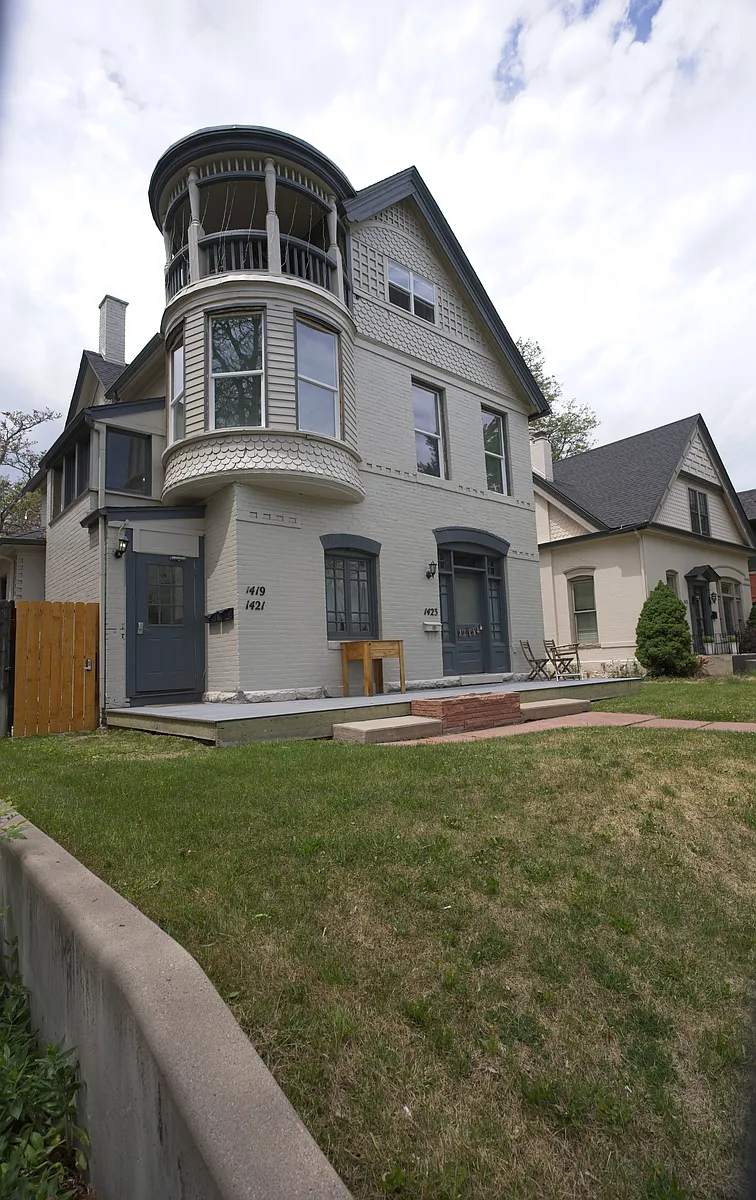 Building Photo - 1421 N Fillmore St