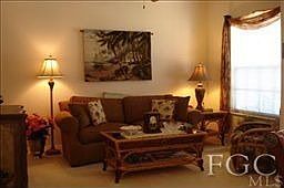 4th image of 11127 Lakeland Cir