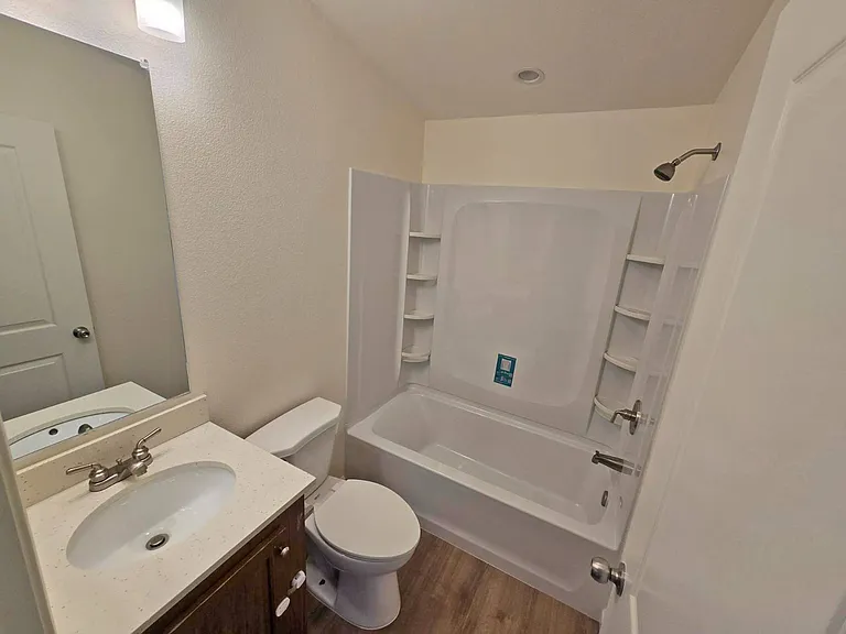 1342 Hannah Ave #124 — Photo 5