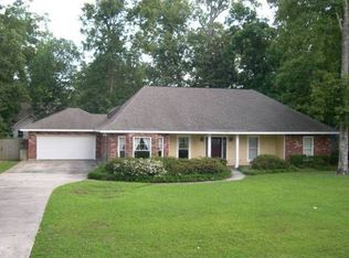 73 River Bluff Dr, Madisonville, LA 70447