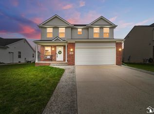 9065 Rock Harbor Dr, Newport, MI