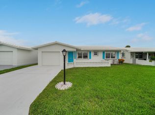 717 SW 15TH Street, Boynton Beach, FL 33426