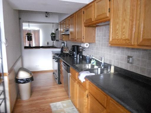 2nd image of 560 Pheasant Ct Unit 2