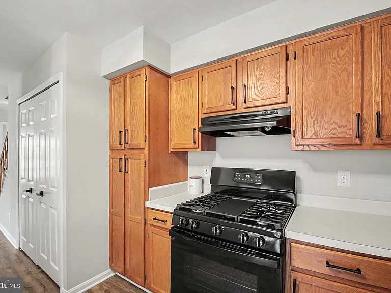 12554 Kempston Ln — Photo 10