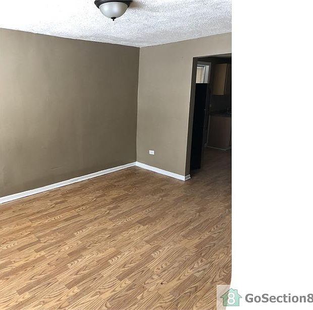 1st image of 8752 S Saginaw Ave