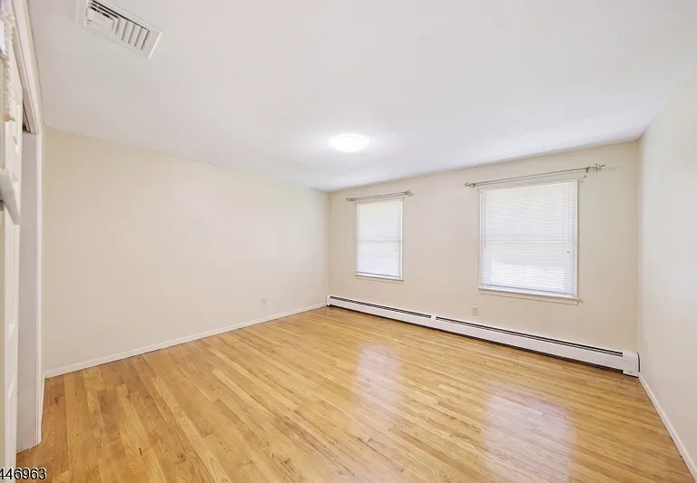 2057 Lakeside Dr W — Photo 38