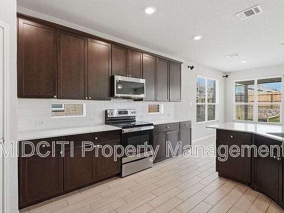 5th image of 1858 Lauter Ln