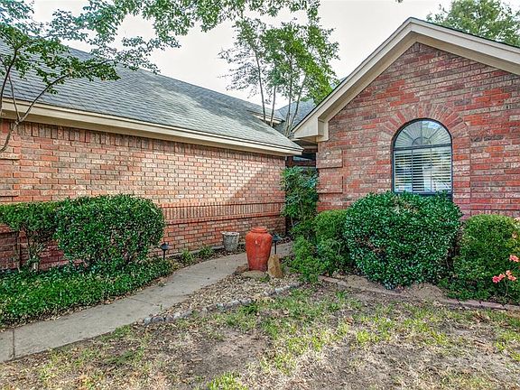 3rd image of 4911 Arborgate Dr