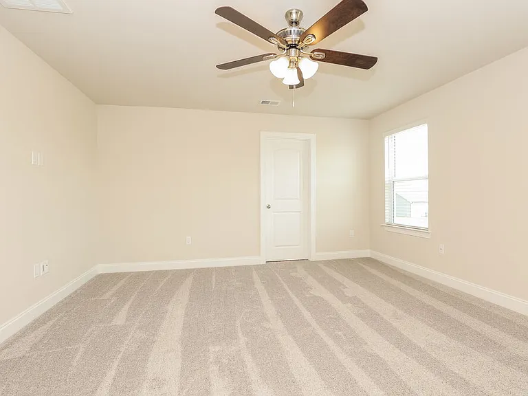3610 Mathewson Way — Photo 8