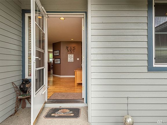 3rd image of 14819 113th Avenue Ct E