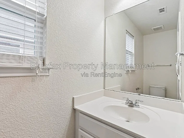 15214 Ohare Lndg — Photo 17