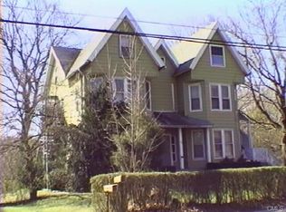 55 Beaver Brook Rd APT 3, Danbury, CT 06810