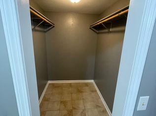 2913 N 5th St, Paragould, AR 72450