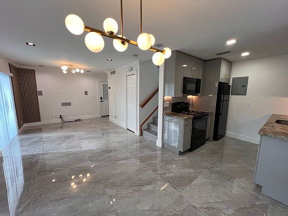 5th image of 8909 NW 28th Dr #26