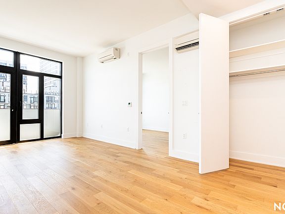 5th image of 2-24 26th Ave #310