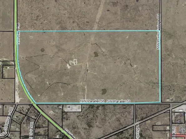4074 NW Parallel St, El Dorado, KS 67042