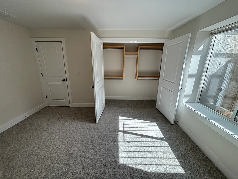 5249 S Chase Ave — Photo 14