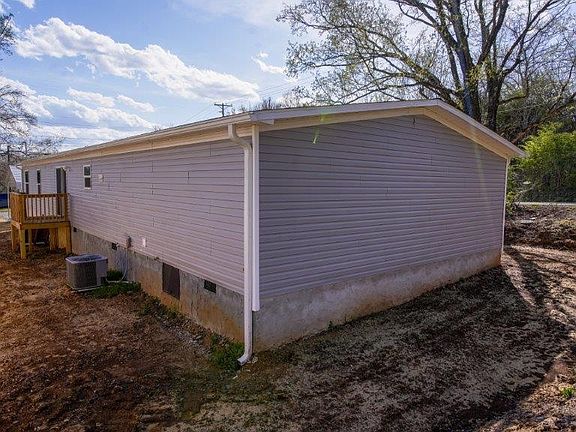 4th image of 6001 Kingfish Dr