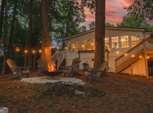 414 Lakeside Rd, Toccoa, GA 30577