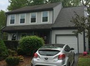 12516 Quarterhorse Ln, Woodbridge, VA 22192