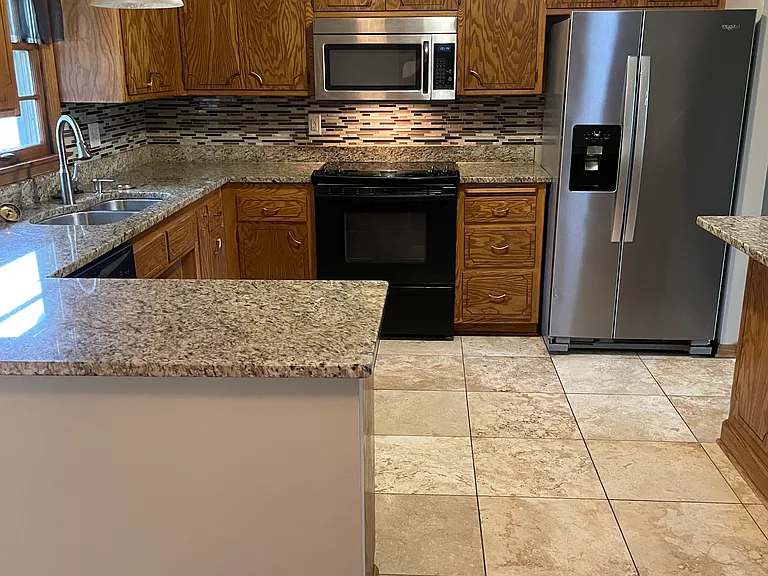 Kitchen with snack bar.