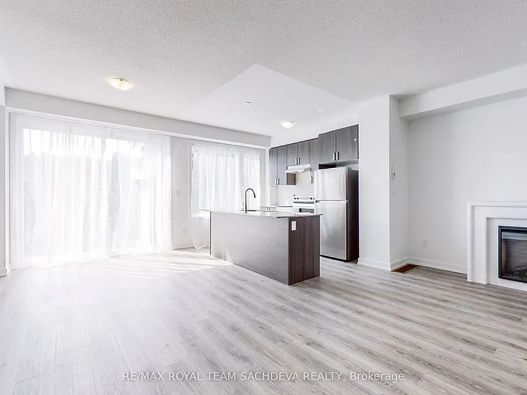 73 Pine Gate Pl — Photo 3