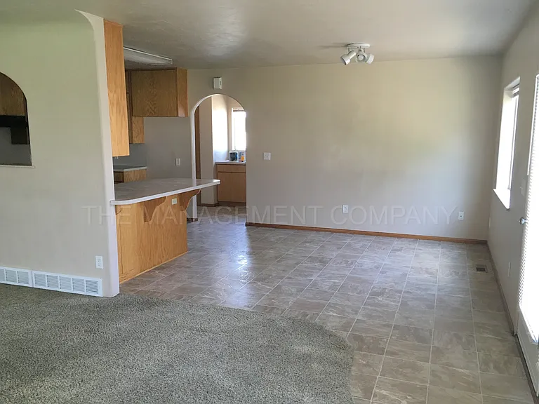 2395 E 3000 N — Photo 5