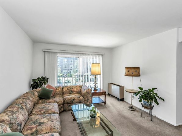 200 Atlantic Avenue #223, Lynbrook, NY 11563