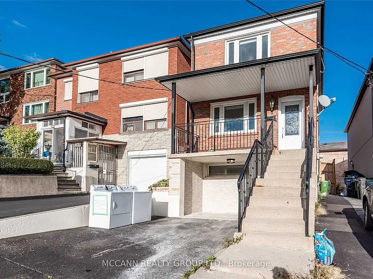367 Harvie Ave #MAIN2 — Photo 3