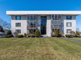 33 Spit Brook Rd APT 7, Nashua, NH 03060